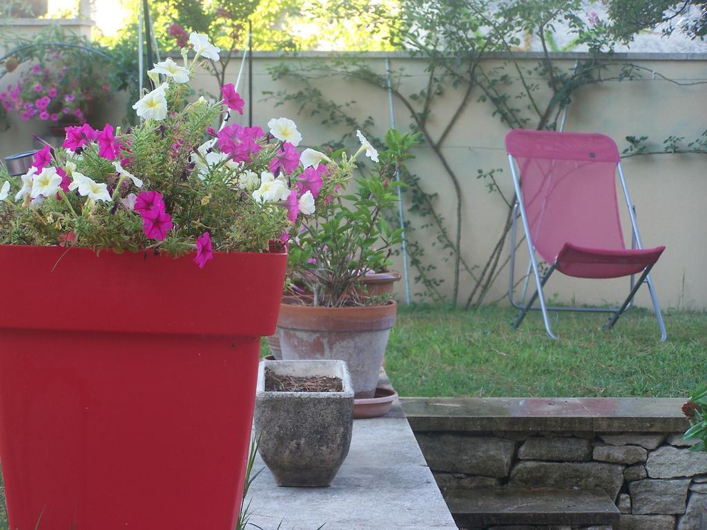Clos Marjolie Hotel Caromb Kültér fotó
